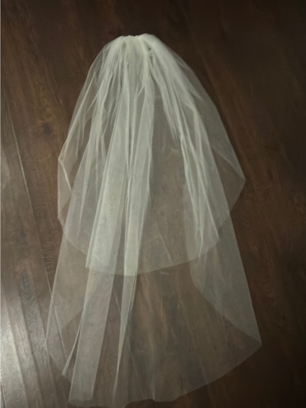 Bridal Two-Tier Ivory Veil - Classic Wedding Accessory